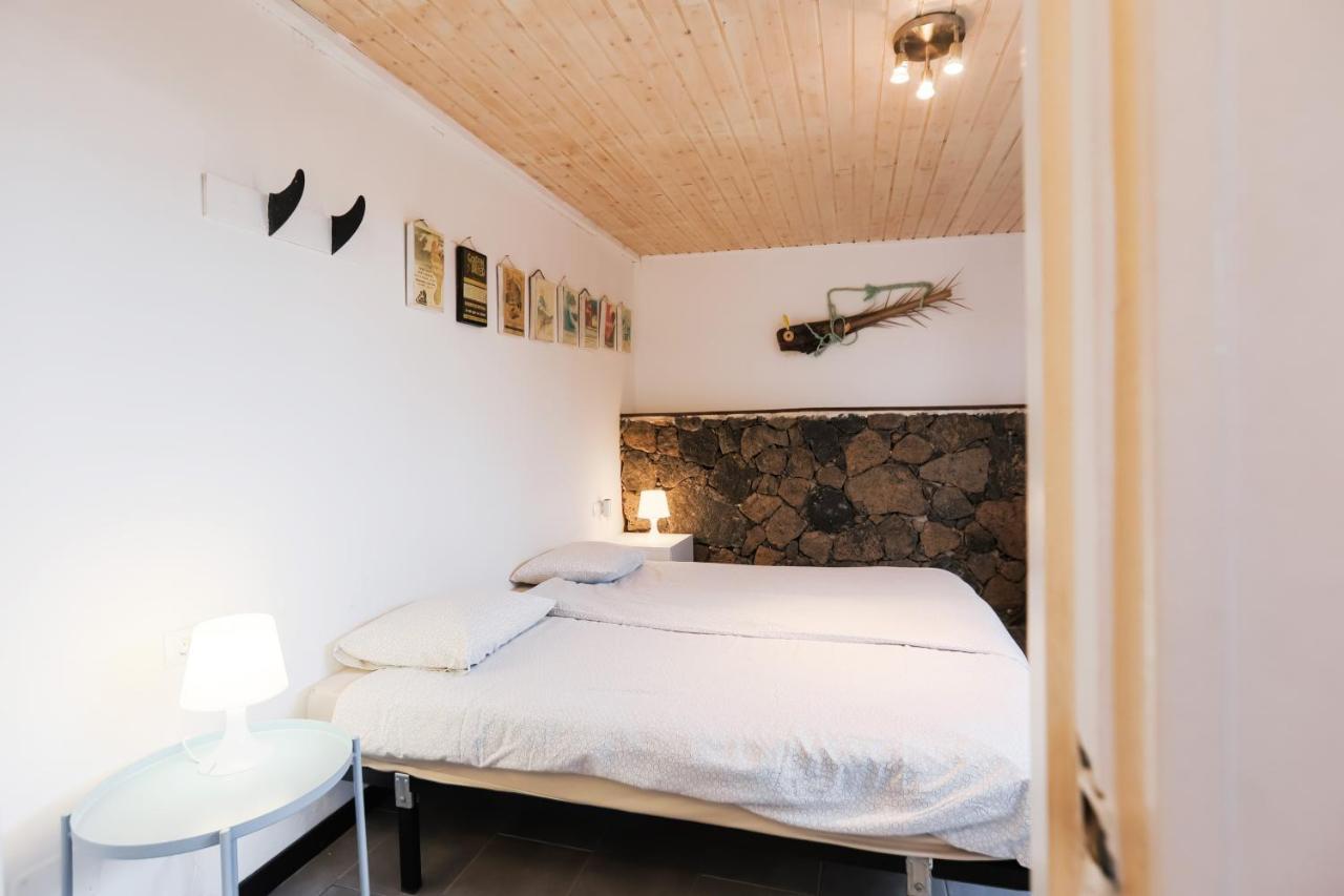 Creative Harbour Fuerteventura Hostel Lajares Exterior photo
