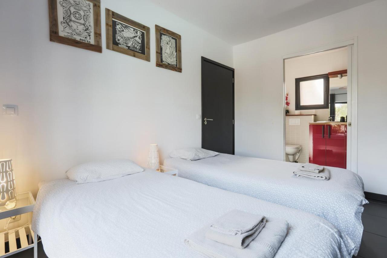 Creative Harbour Fuerteventura Hostel Lajares Exterior photo